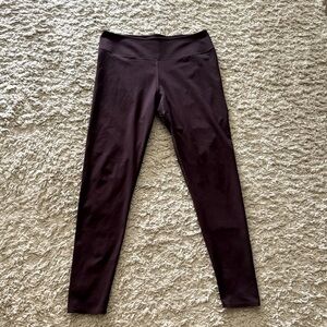 Uniqlo Purple Leggings 🦵🏼